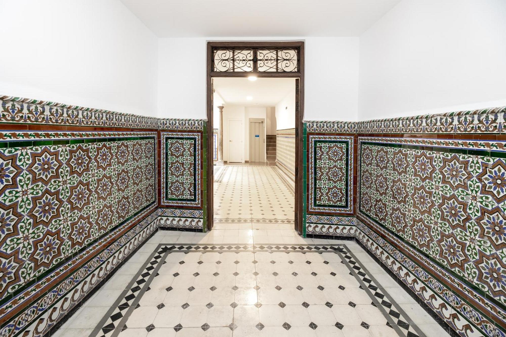 Luxury San Isidro Pangsapuri Granada
